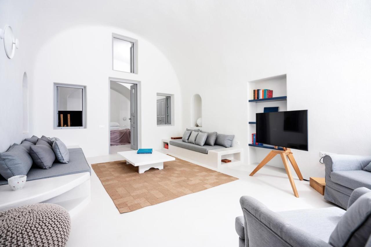Inspire Santorini Luxury Villas Fira  Exterior foto