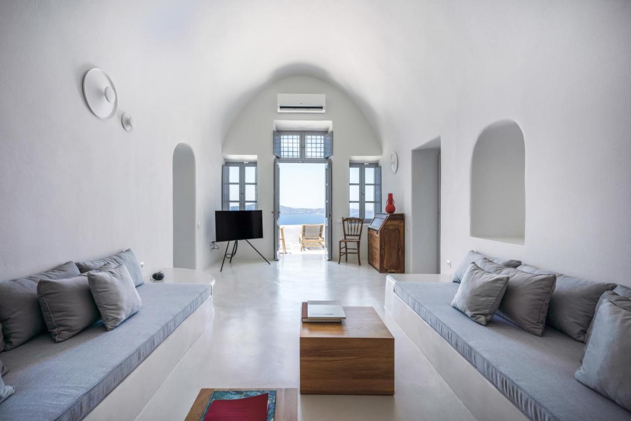 Inspire Santorini Luxury Villas Fira  Exterior foto