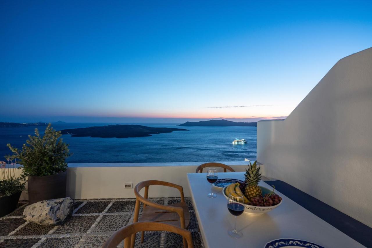 Inspire Santorini Luxury Villas Fira  Exterior foto